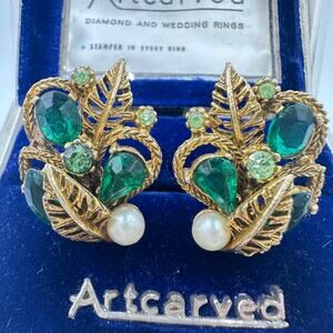 ART vintage gold tone emerald green uranium glass rhinestones clip on earrings